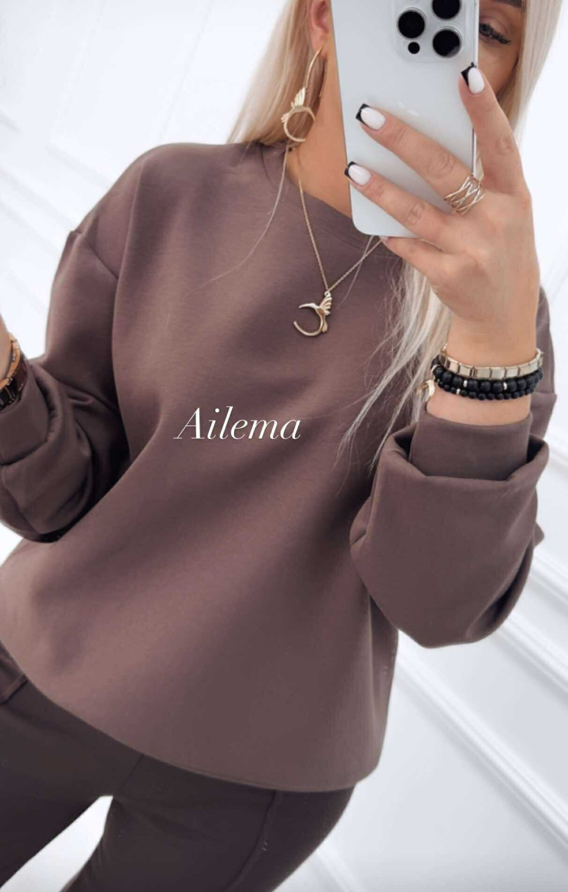 3671229-4.webp