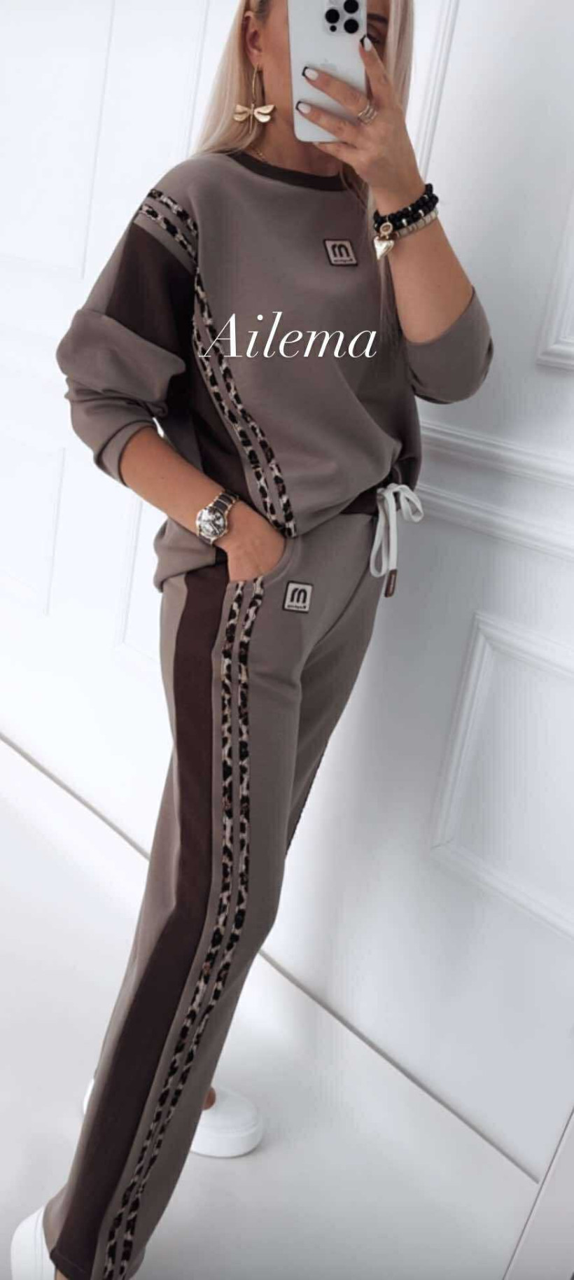 3671358-1.webp