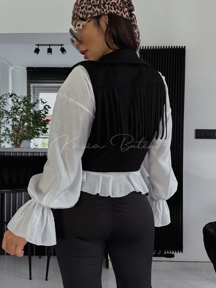 3672083-3.webp