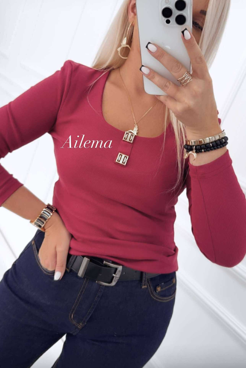 3672212-5.webp