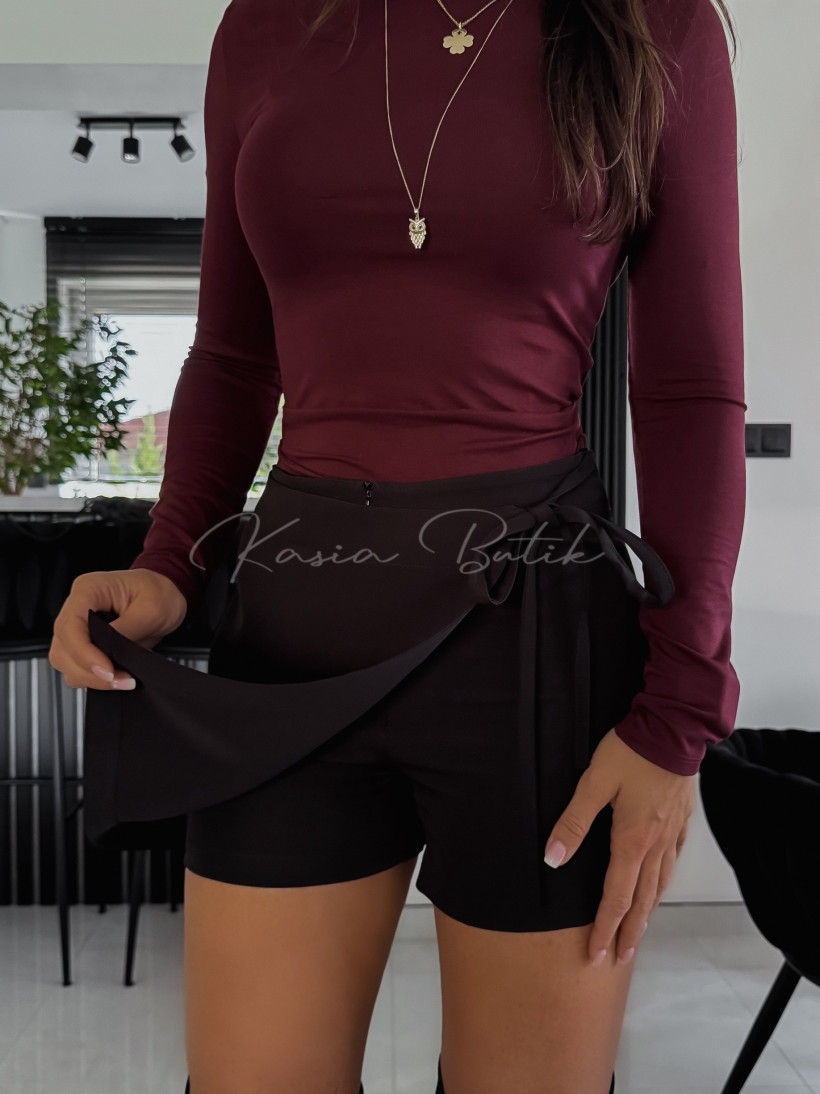 3676138-2.webp