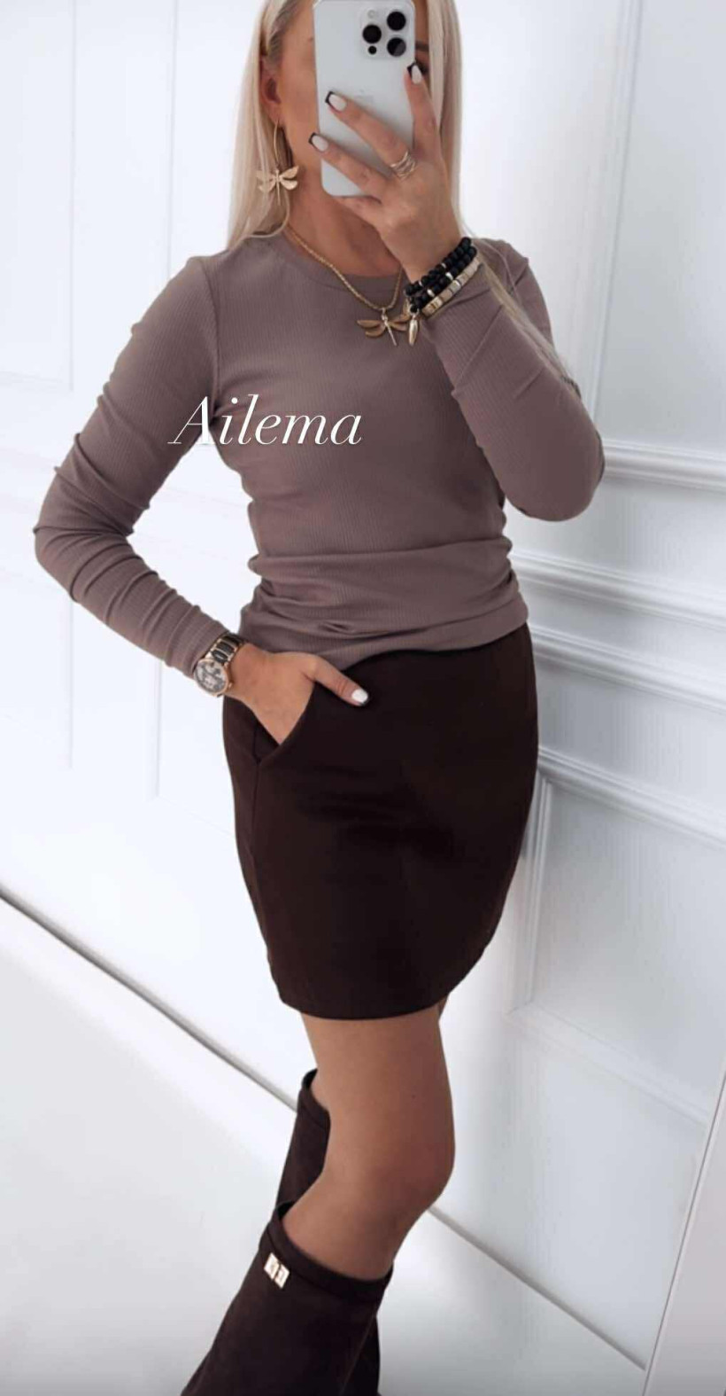 3705933-0.webp