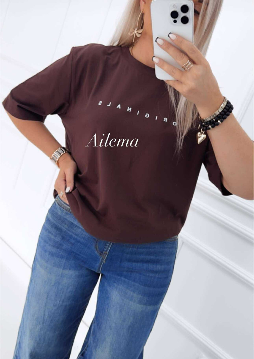 3737602-2.webp