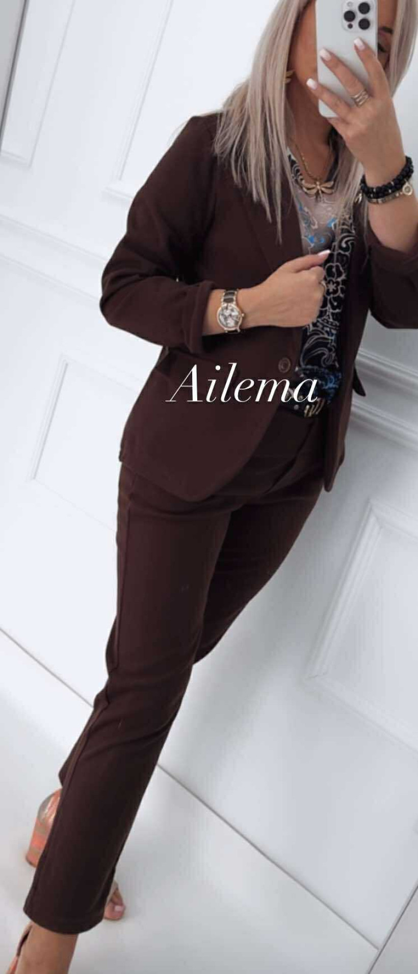 3744702-7.webp