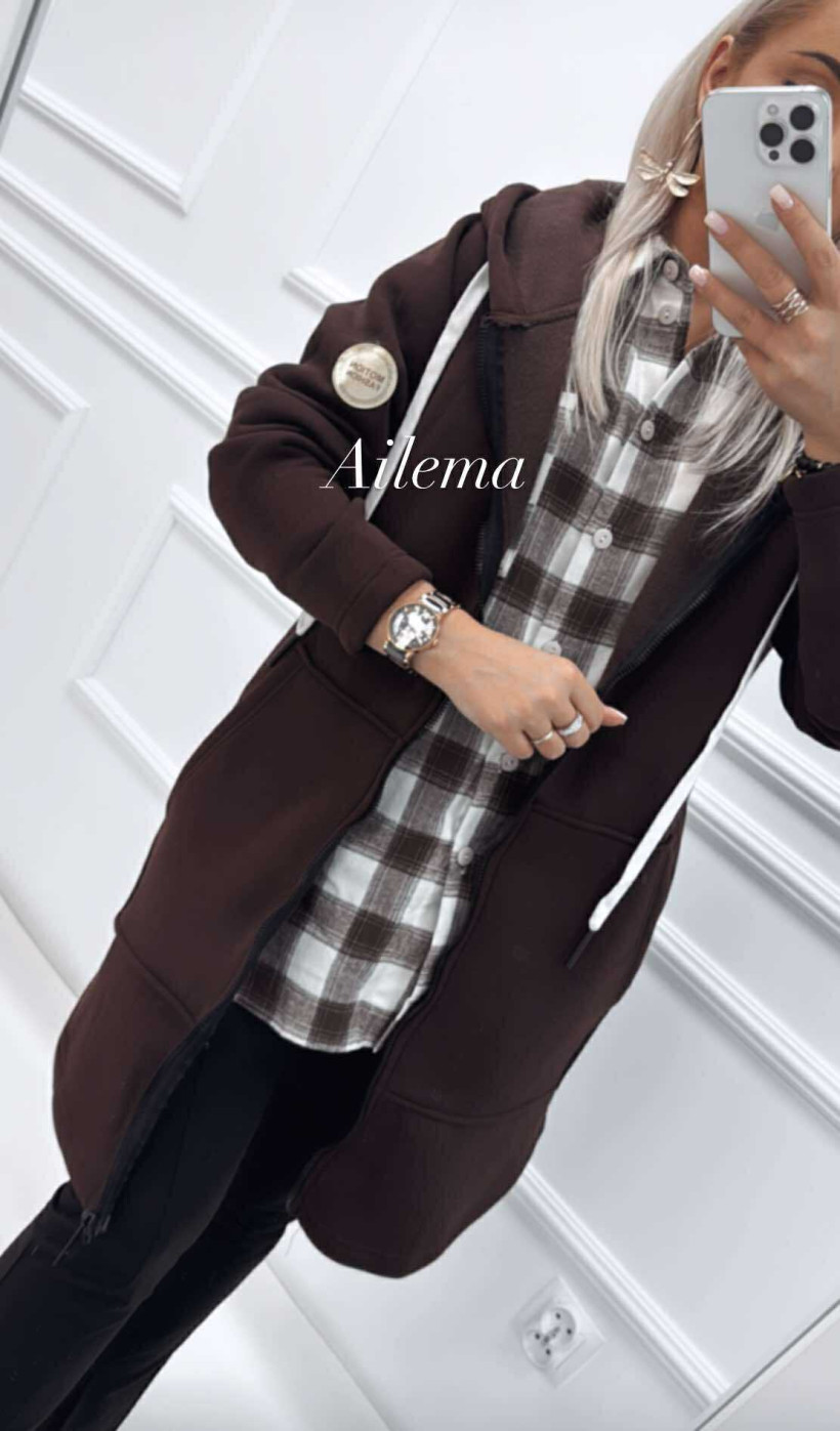 3758282-2.webp
