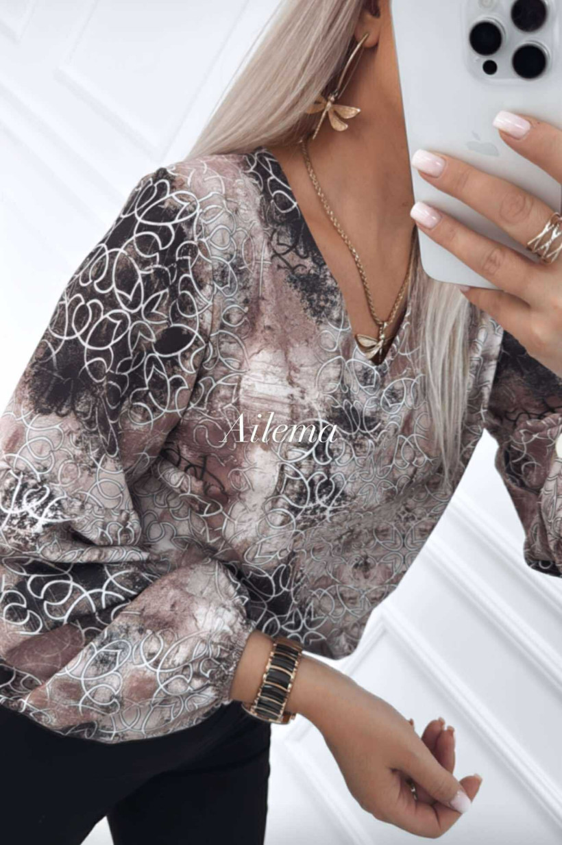 3778751-2.webp