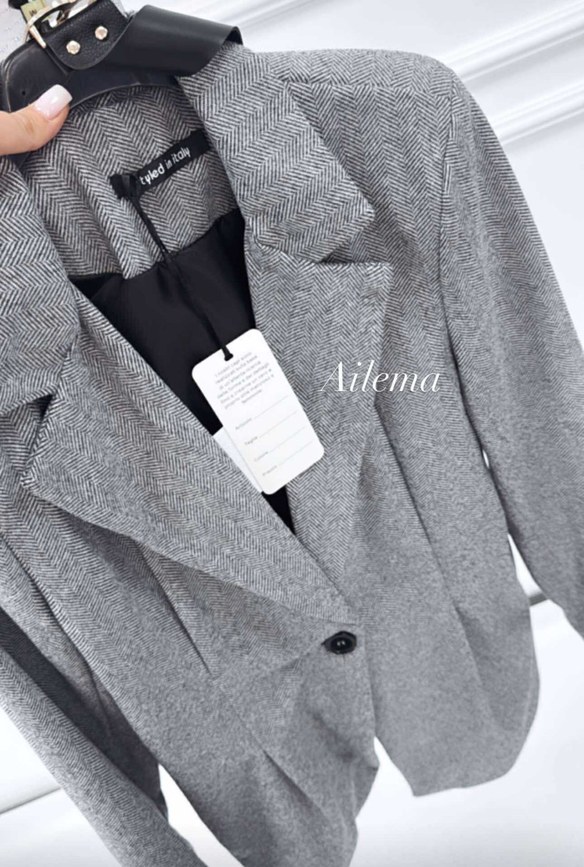3799033-1.webp