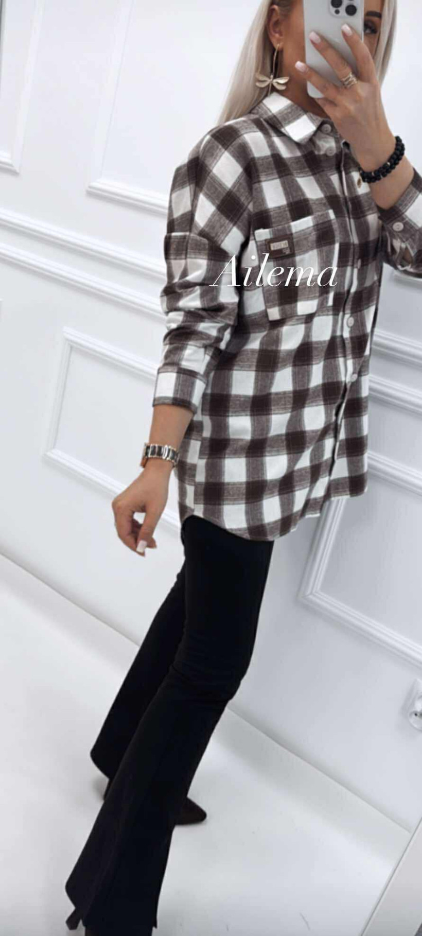 3809309-4.webp