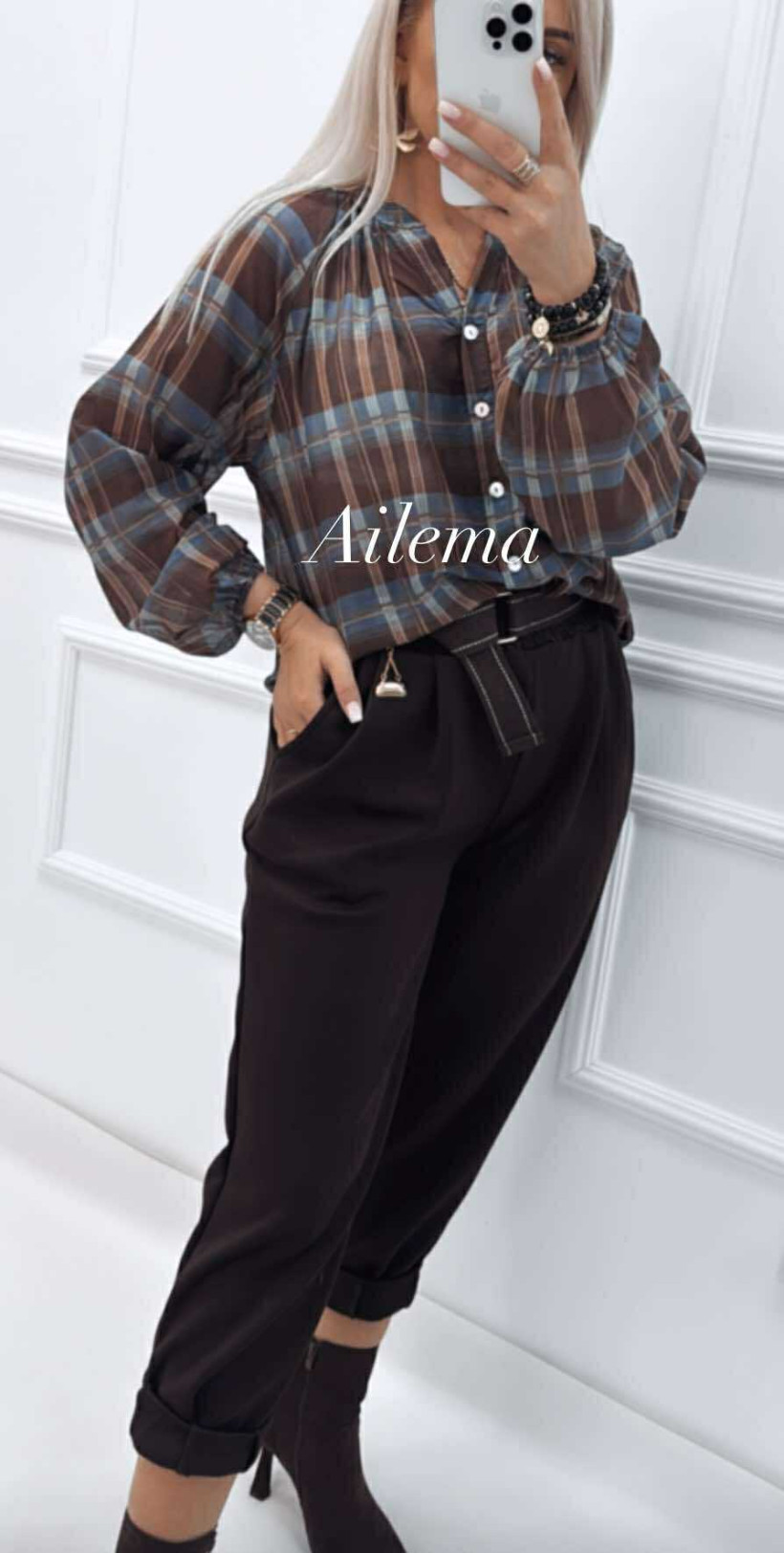 3812780-2.webp
