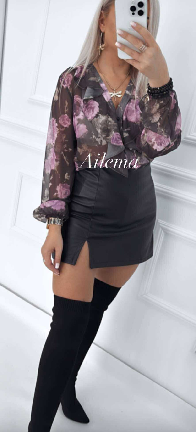 3813725-3.webp