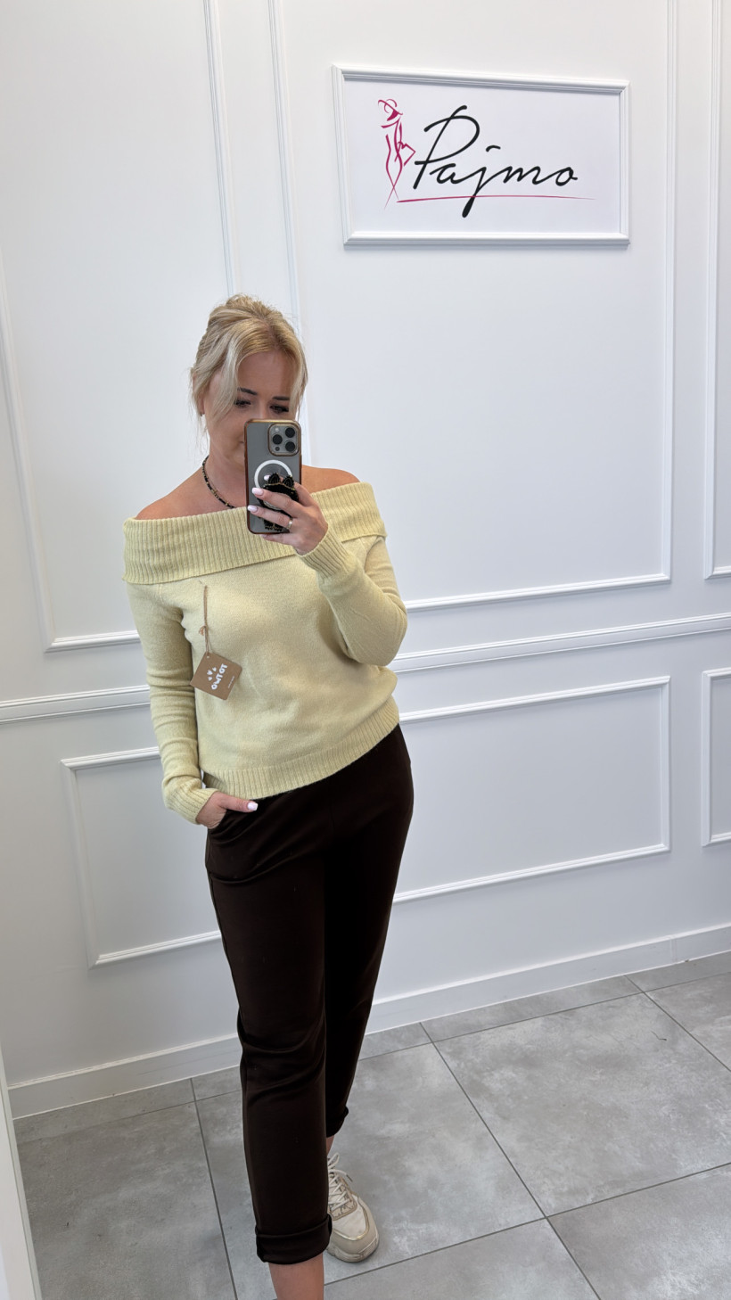 3813972-1.webp
