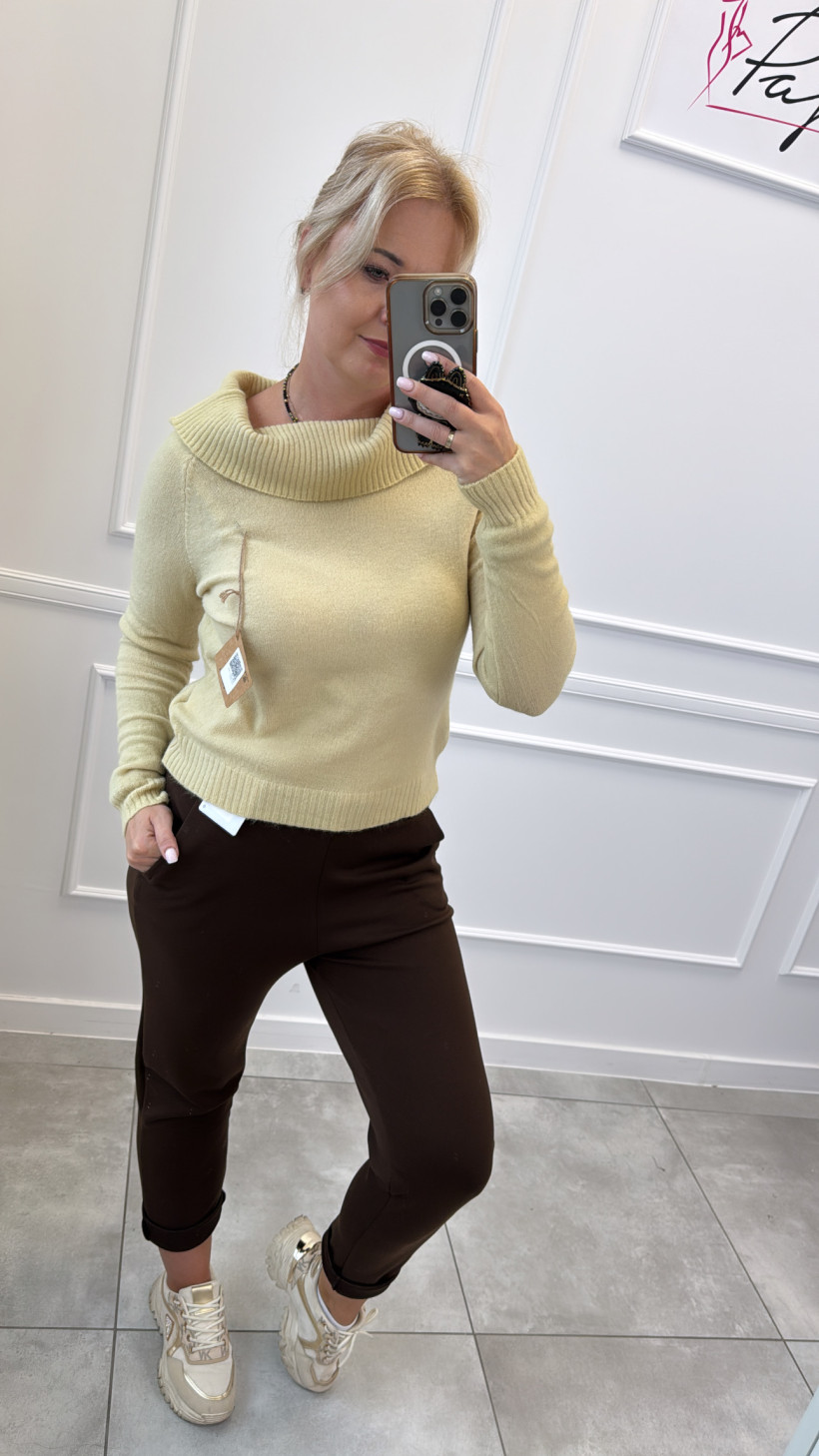 3813972-3.webp