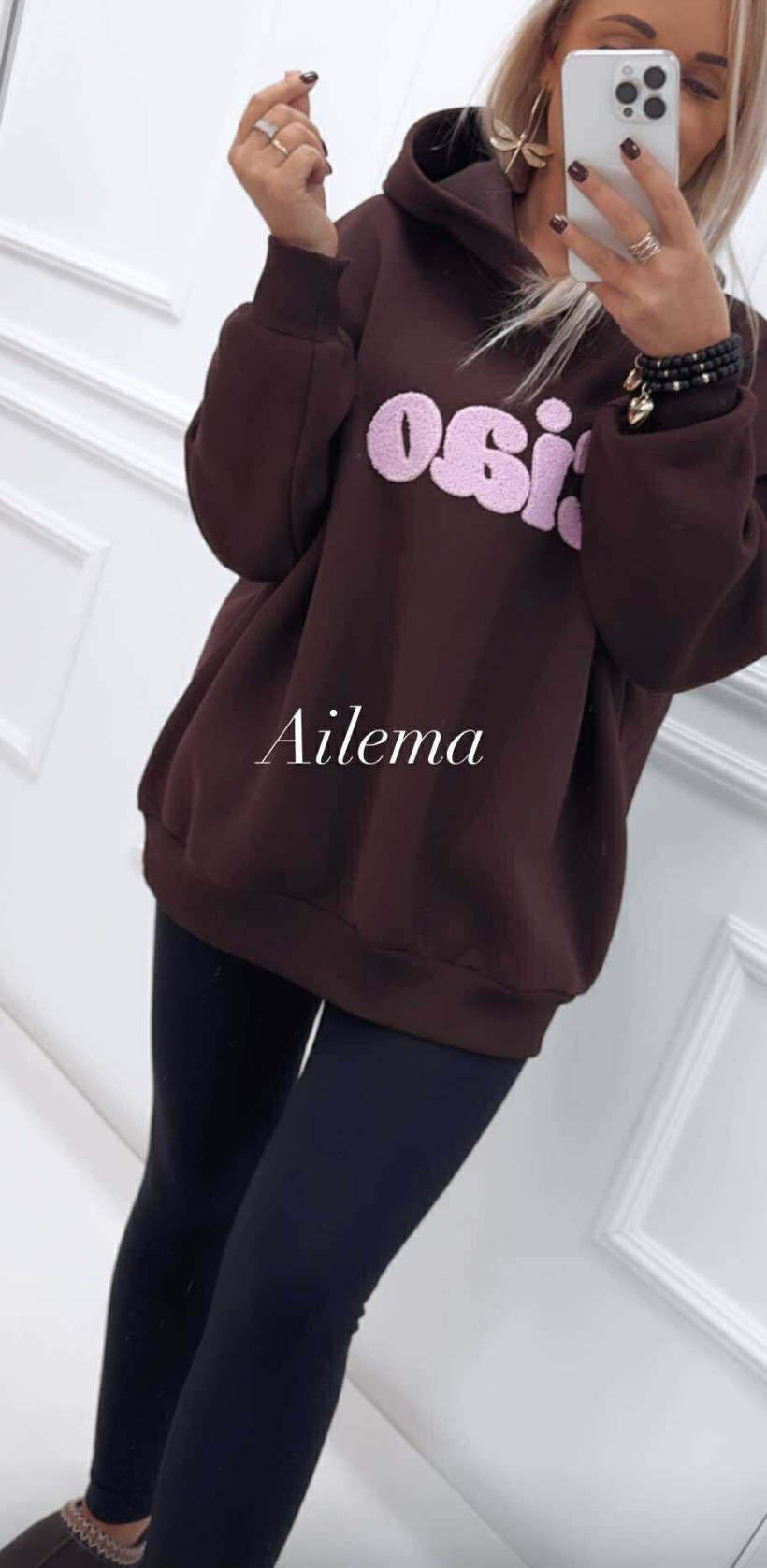 3817696-2.webp