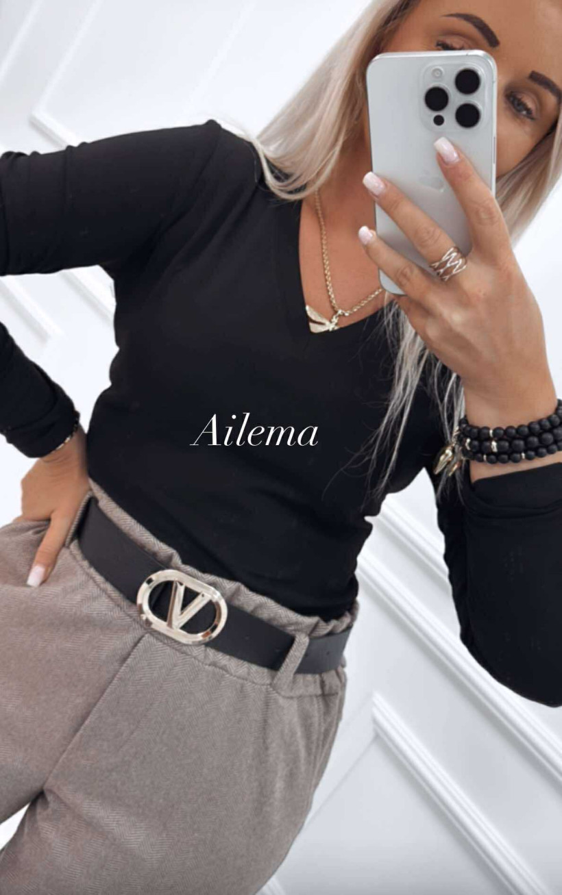 3857761-4.webp