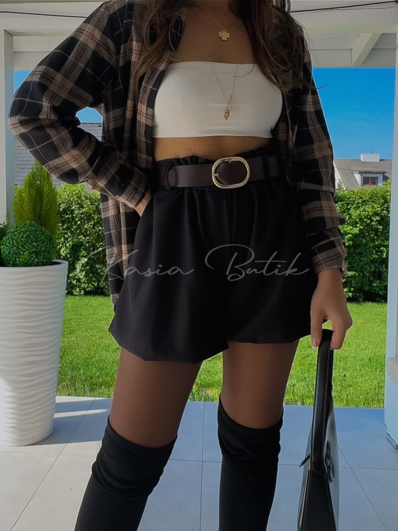 3864817-4.webp