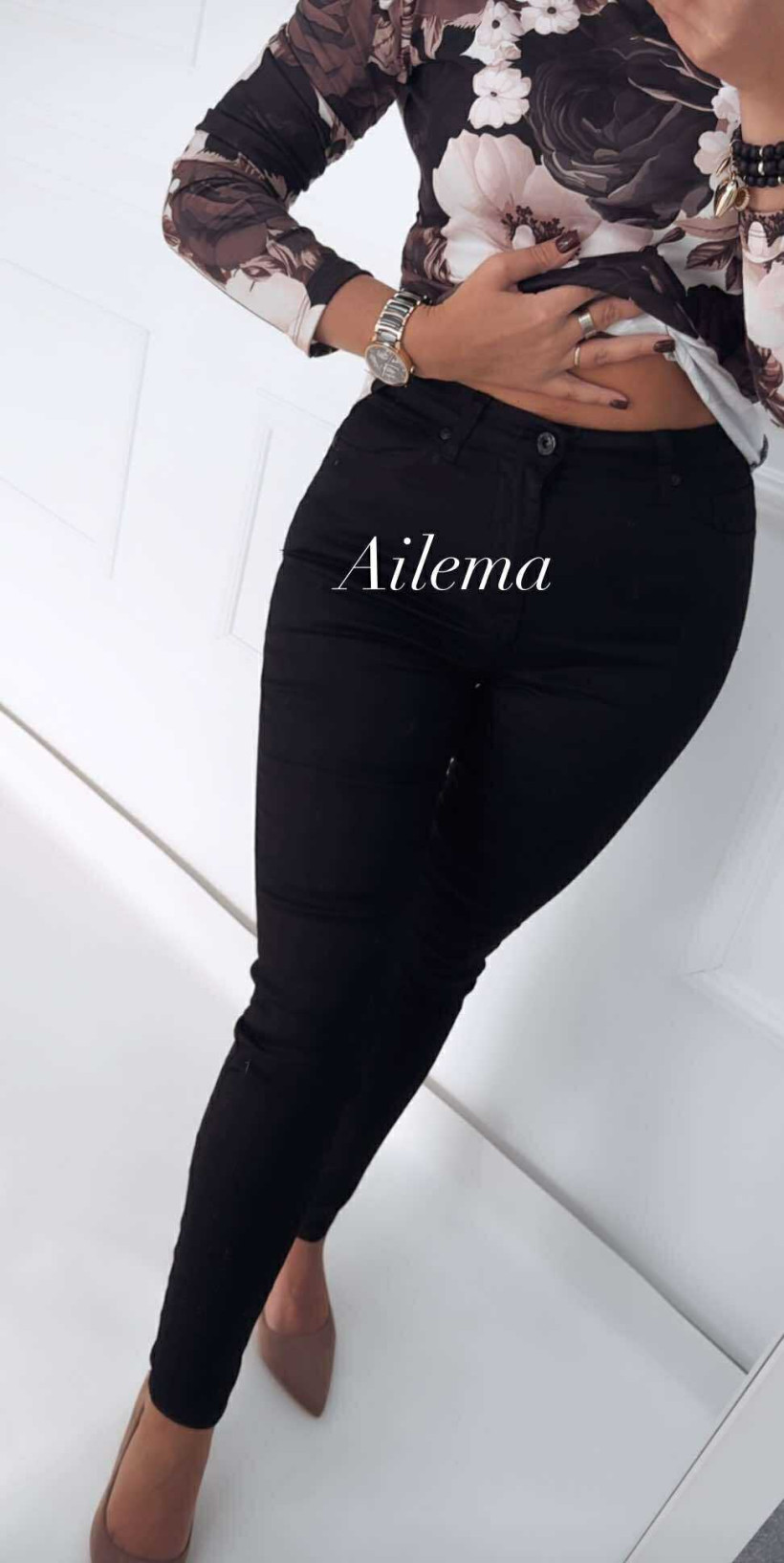 3869702-3.webp