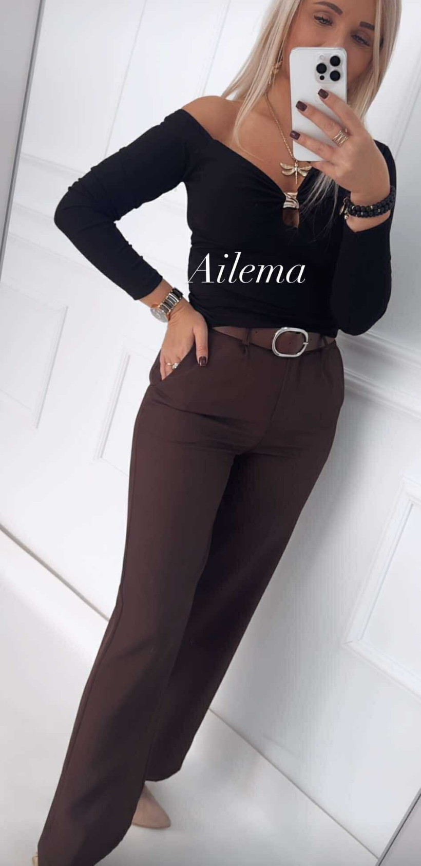 3903228-4.webp