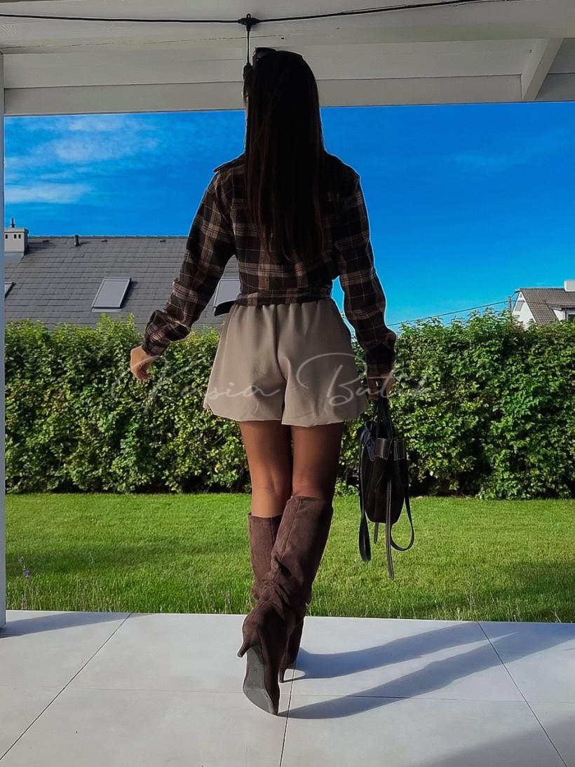 3903684-8.webp