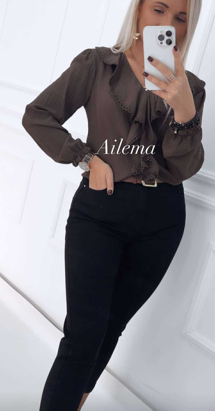 3909137-2.webp