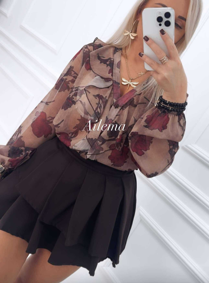 3979195-2.webp