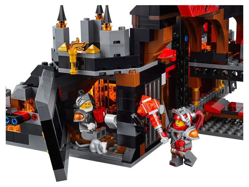 LEGO 70323 Nexo Knights - Wulkaniczna kryjówka Jestro - Marivo