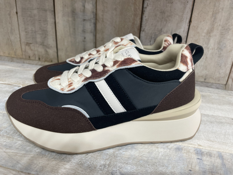 Basket noir VICTOIRE